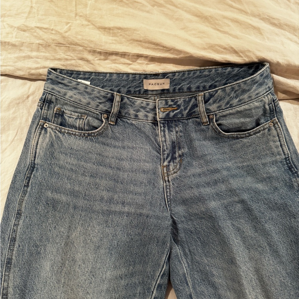 Pacsun low rise baggy medium indigo jeans size 28
